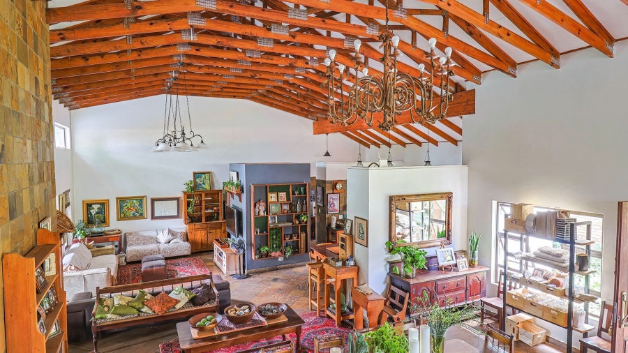 7 Bedroom Property for Sale in Cashan North West